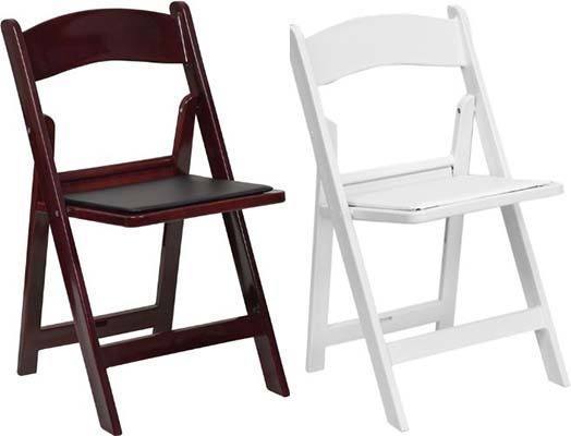 Black and white folding lawn chairs, types of chairs at weddings