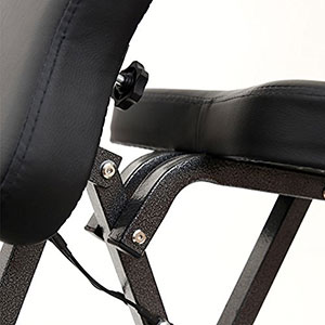 Black Chest Pad and adjustment knob of the Noooshi Portable Folding Massage Chair