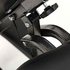 Zoomed view of the Steel Frame and Joints of the Noooshi Portable Folding Massage Chair