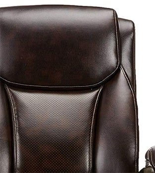 Perforated seat back of the AmazonBasics Big & Tall Executive Chair