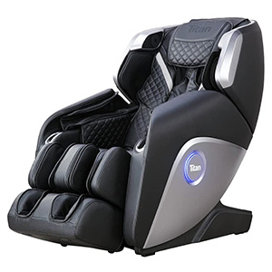 Titan Elite 3D with black PU upholstery, black exterior, and silver highlights