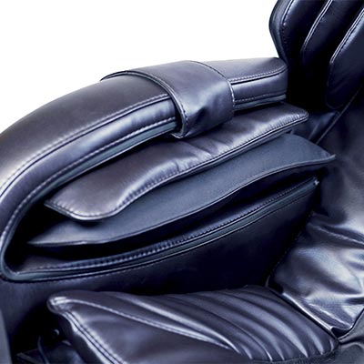 Kyota Kenko M673 with black PU upholstery and the chair's airbags located at the arms
